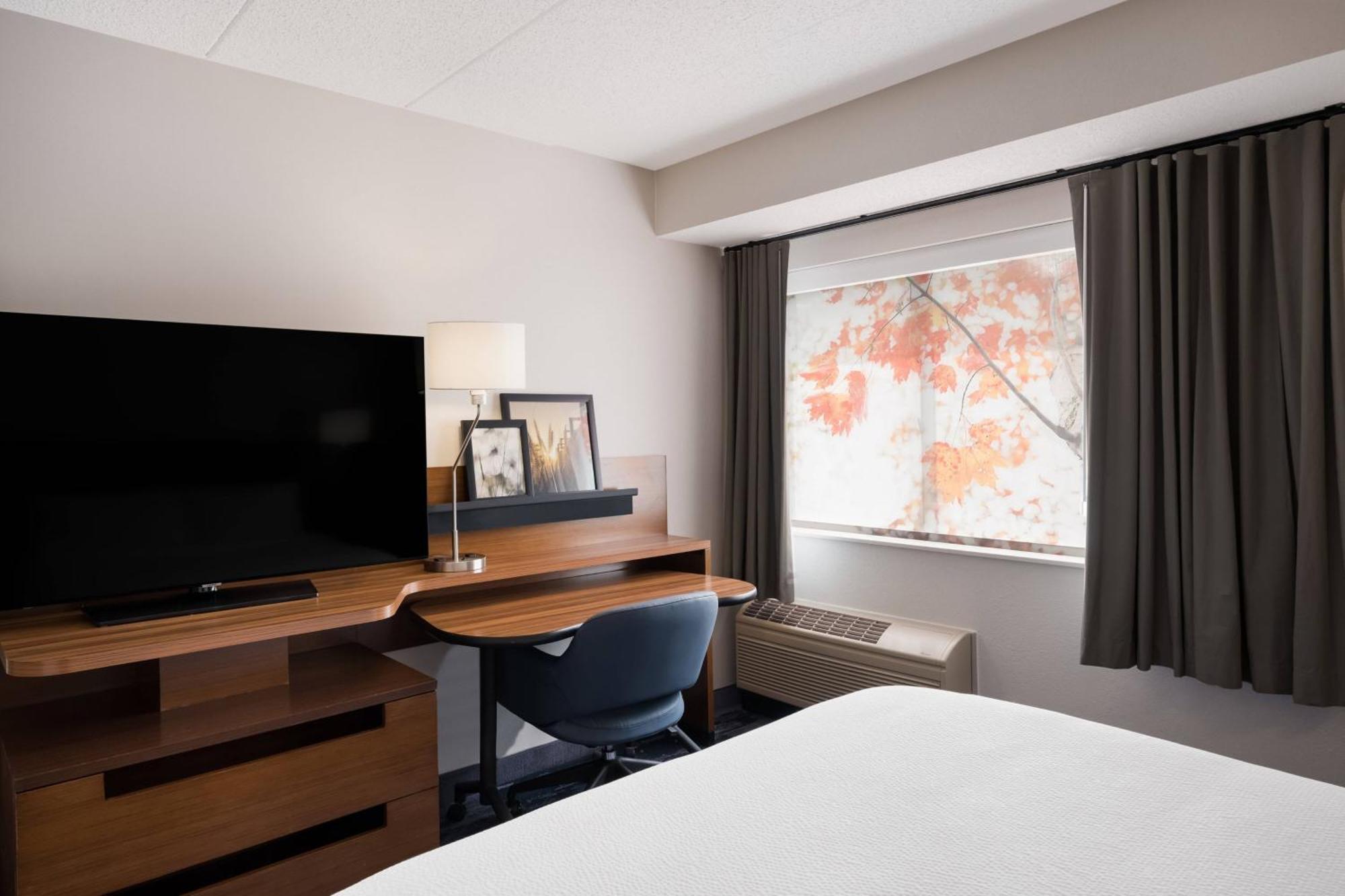 Fairfield Inn By Marriott Amesbury Esterno foto