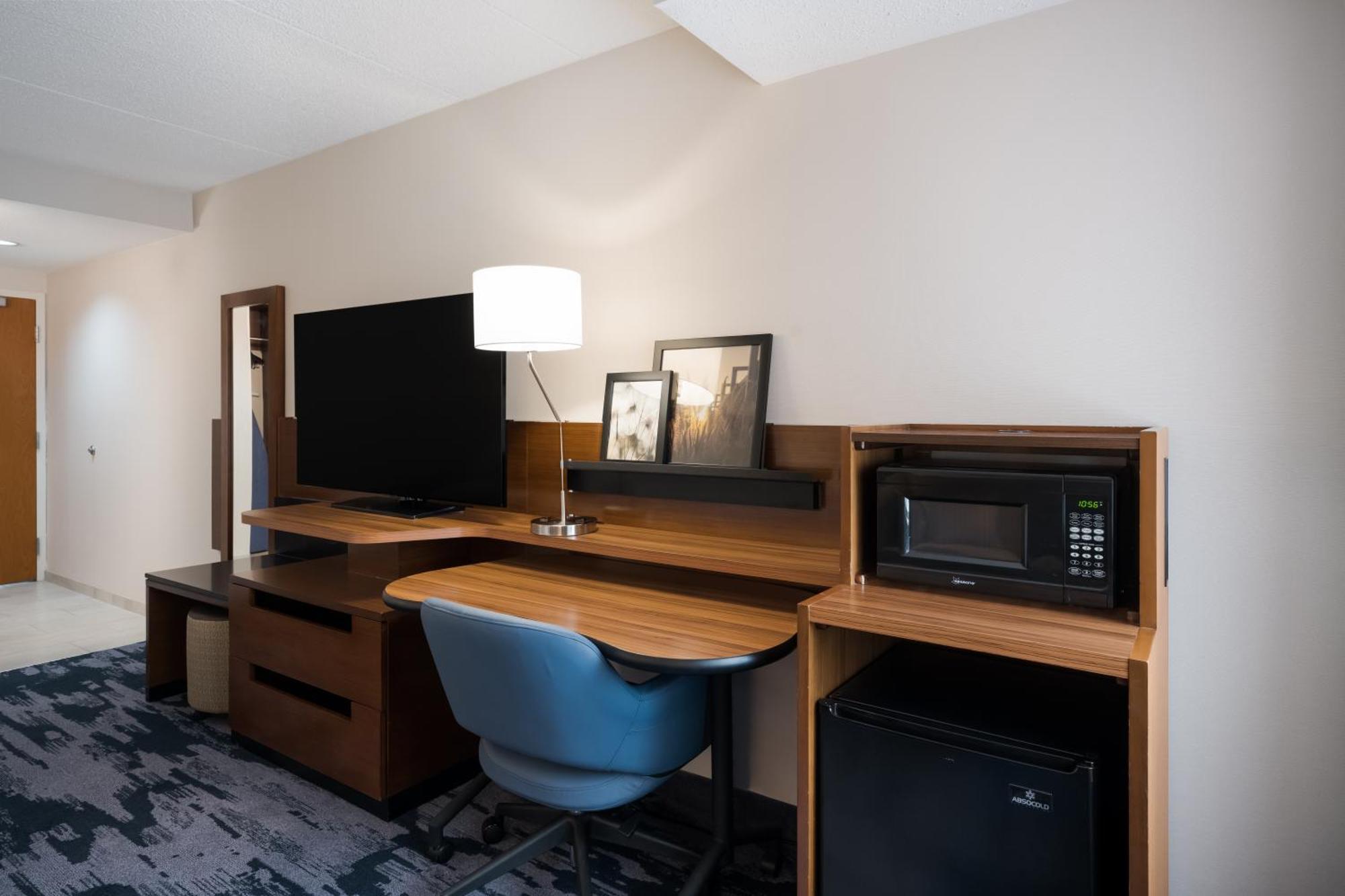 Fairfield Inn By Marriott Amesbury Esterno foto
