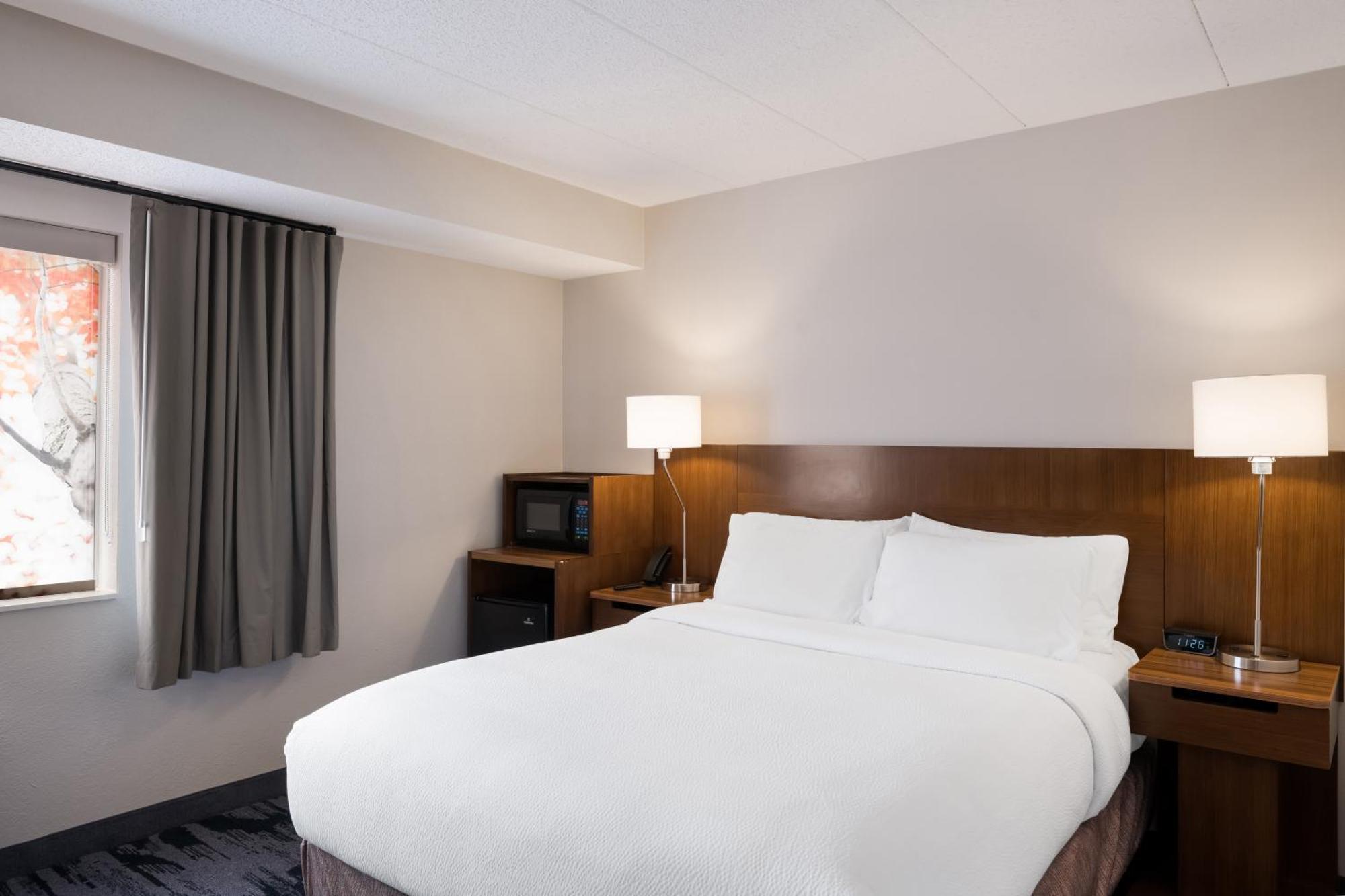 Fairfield Inn By Marriott Amesbury Esterno foto