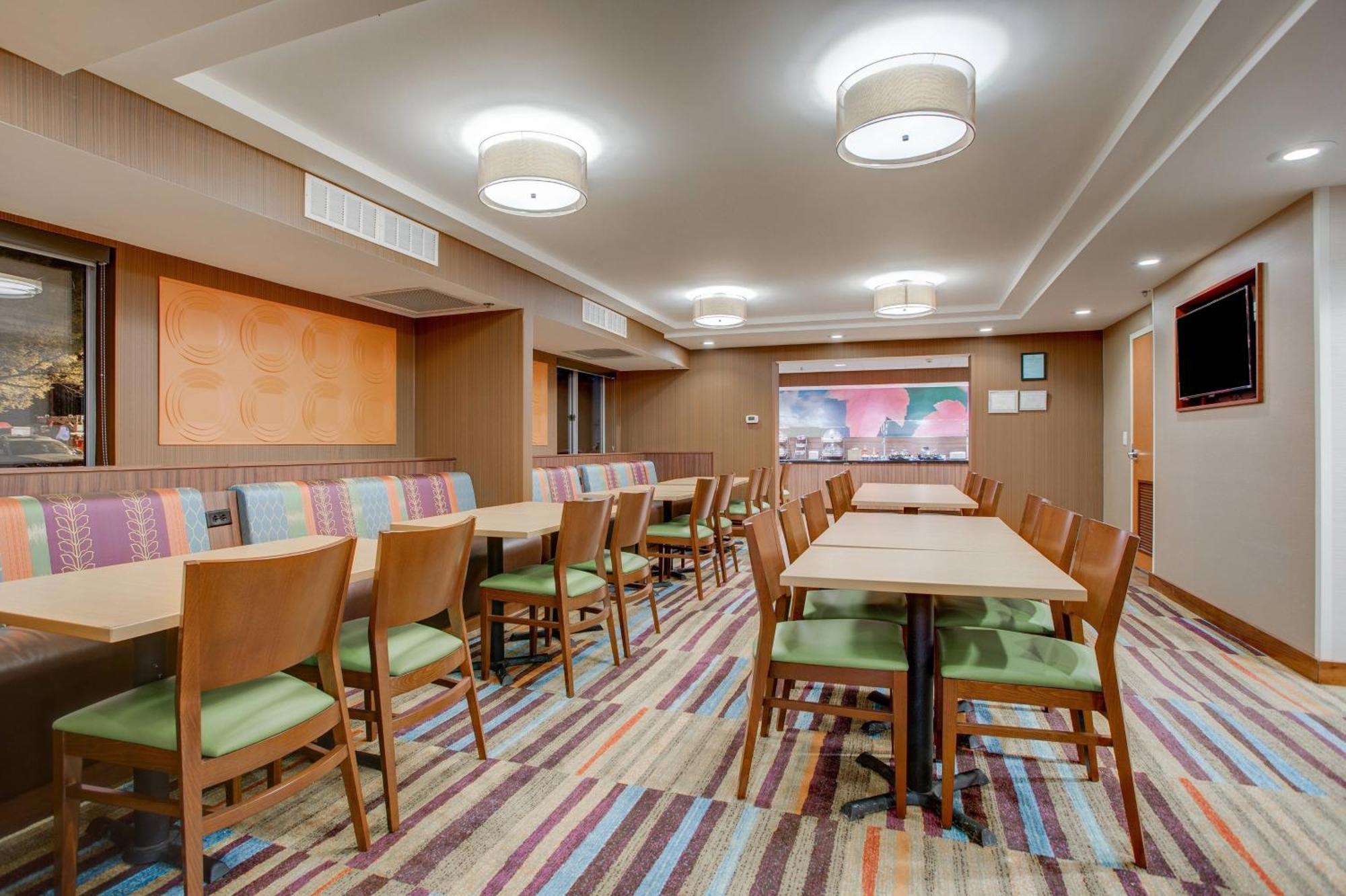 Fairfield Inn By Marriott Amesbury Esterno foto