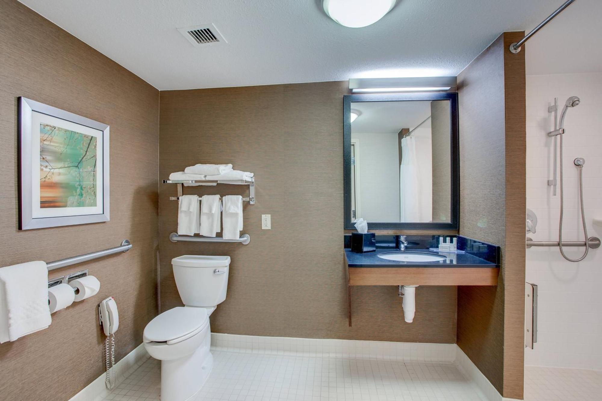 Fairfield Inn By Marriott Amesbury Esterno foto